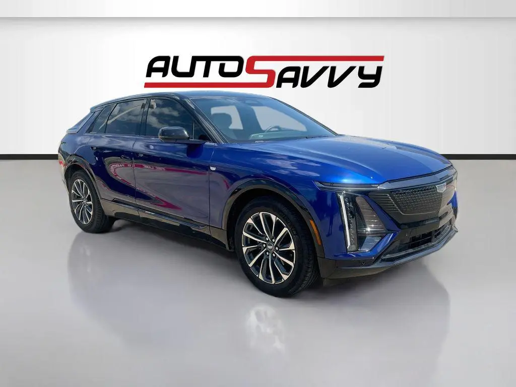 2025 Cadillac LYRIQ Sport