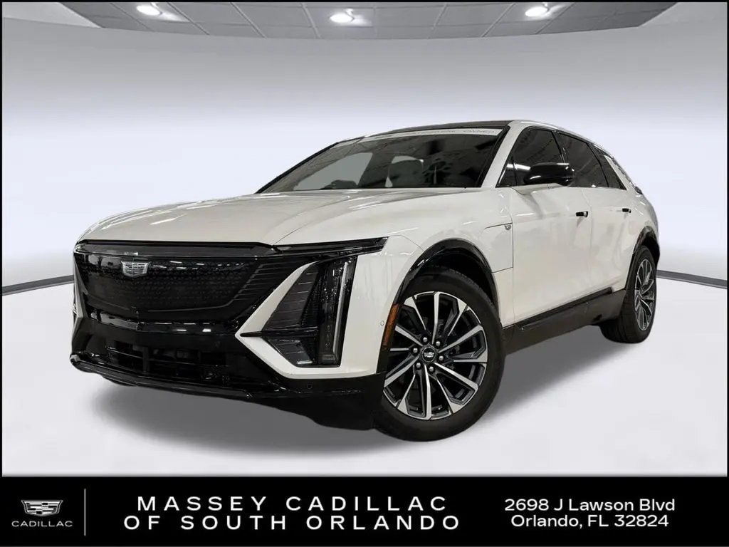 2024 Cadillac LYRIQ Sport