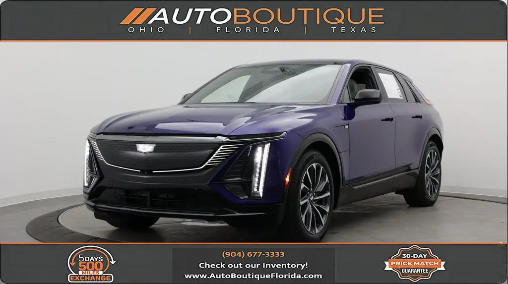 2024 Cadillac LYRIQ Sport