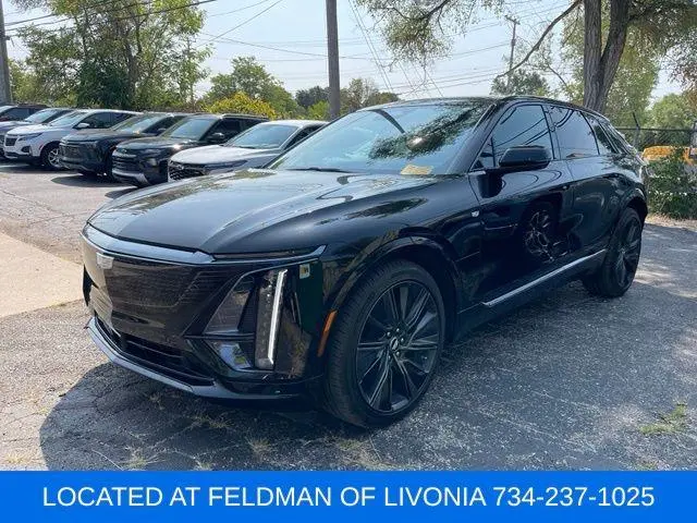 2024 Cadillac LYRIQ Sport