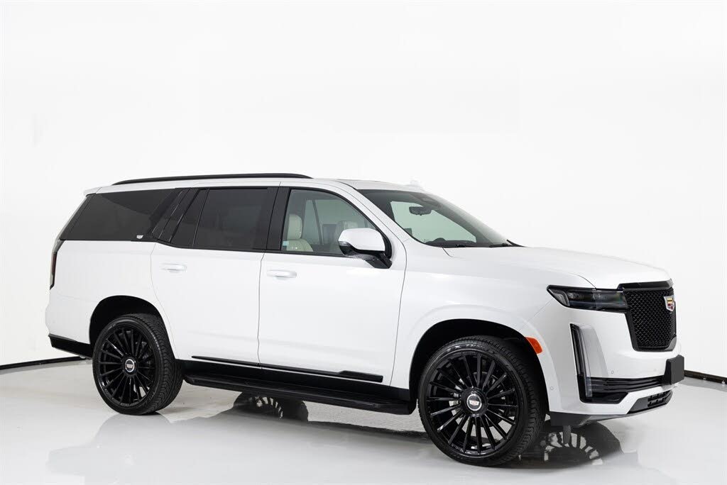 2023 Cadillac Escalade Sport