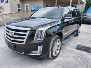 2018 Cadillac Escalade ESV Luxury