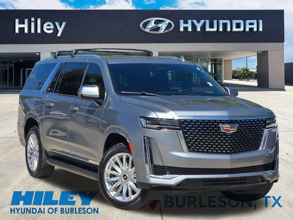 2023 Cadillac Escalade ESV Luxury