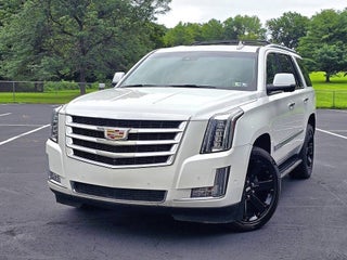2017 Cadillac Escalade Luxury