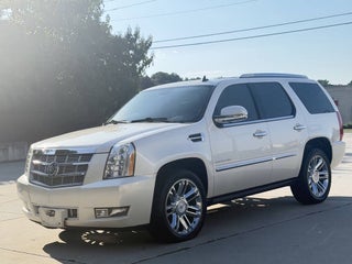 2011 Cadillac Escalade Platinum Edition