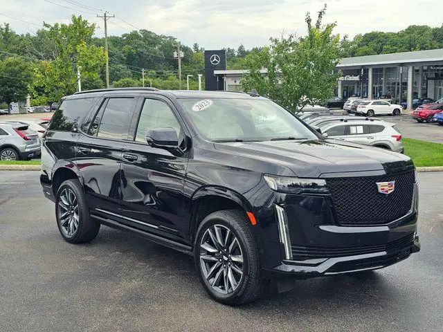 2023 Cadillac Escalade Sport