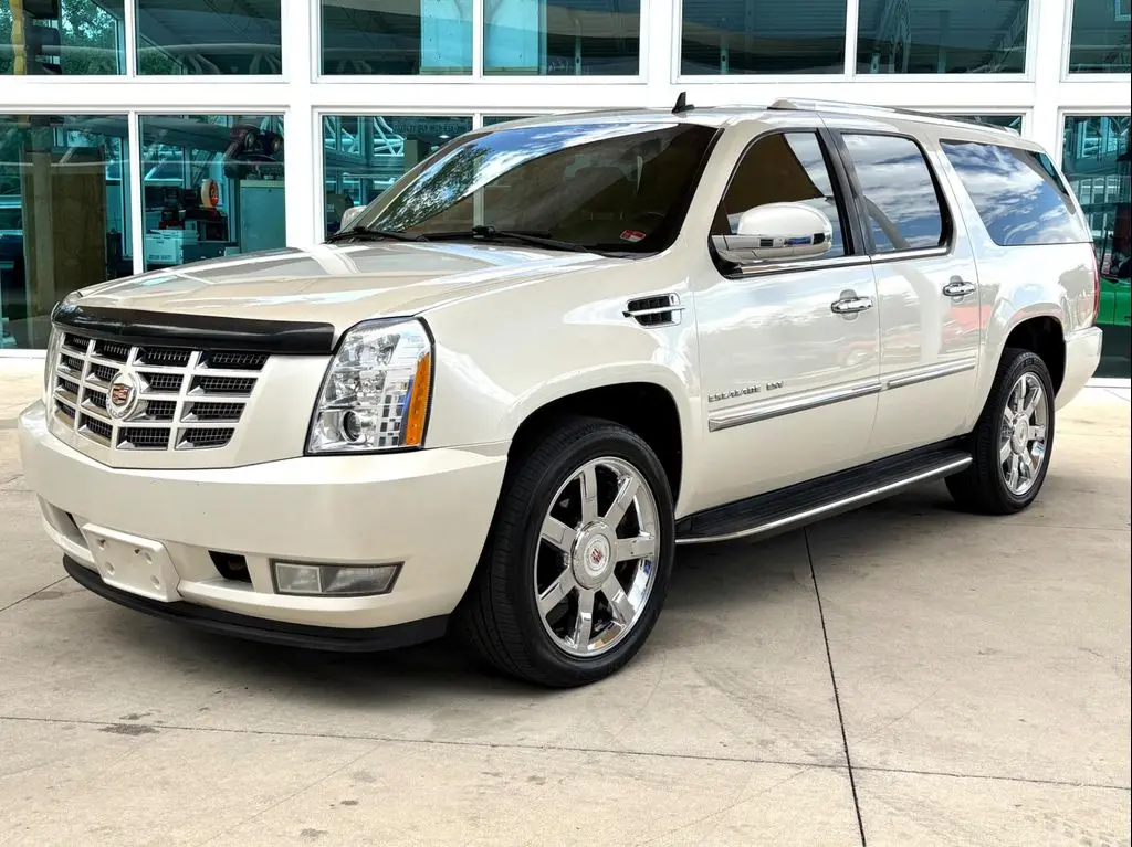 2013 Cadillac Escalade ESV Luxury