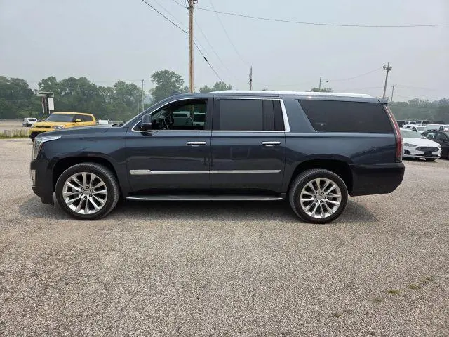 2019 Cadillac Escalade ESV Luxury