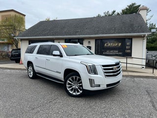 2018 Cadillac Escalade ESV Luxury