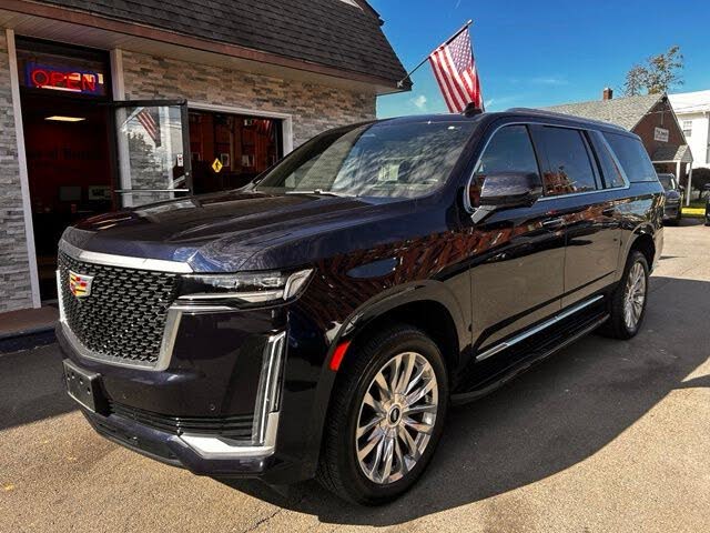 2022 Cadillac Escalade ESV Premium Luxury