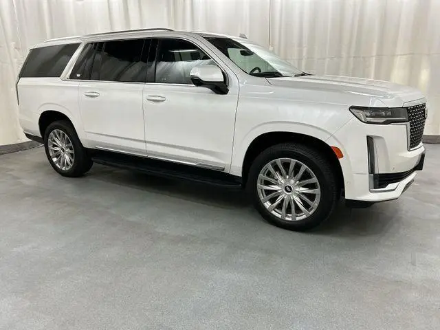 2024 Cadillac Escalade ESV Premium Luxury