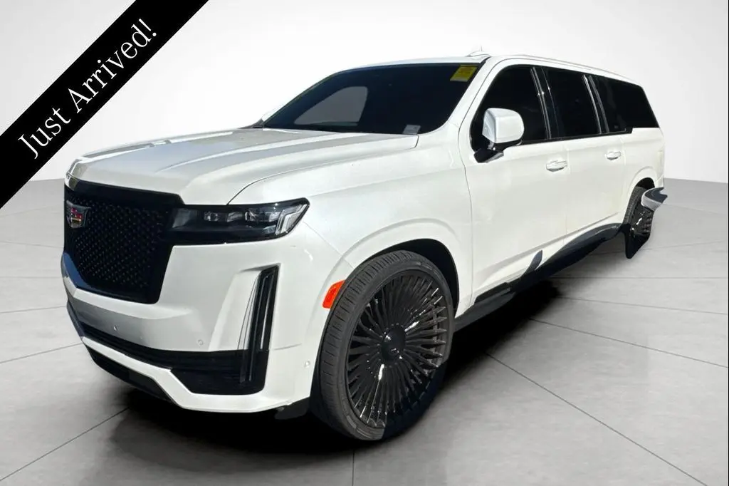 2024 Cadillac Escalade ESV Sport