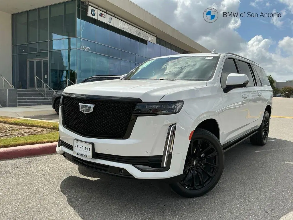 2023 Cadillac Escalade ESV Sport Platinum