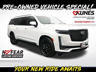 2023 Cadillac Escalade ESV Sport Platinum