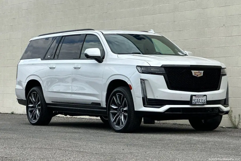 2023 Cadillac Escalade ESV Sport Platinum