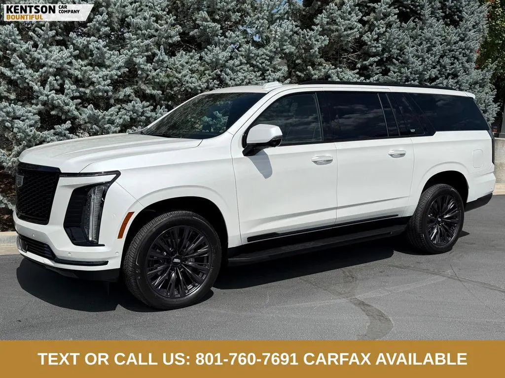 2025 Cadillac Escalade Sport