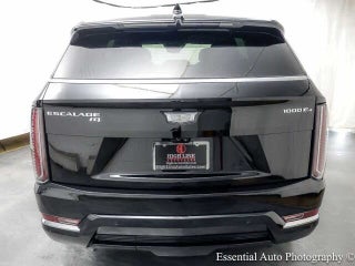 2025 Cadillac Escalade IQ Luxury 1