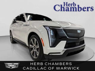 2025 Cadillac Escalade IQ Luxury 2