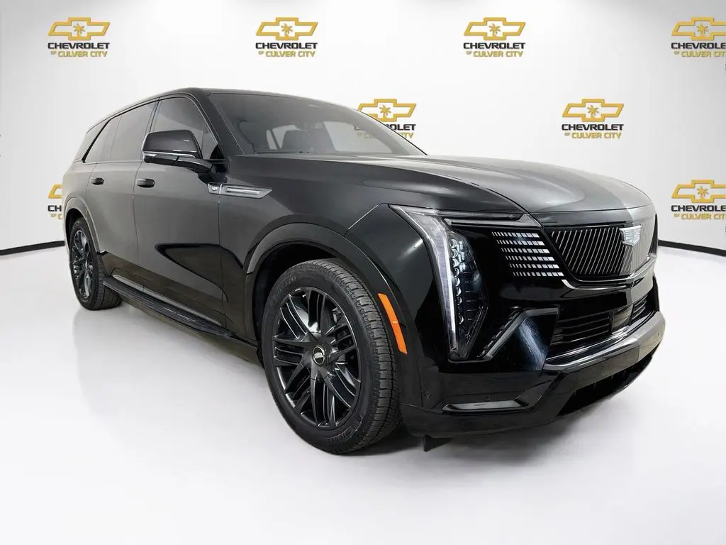 2025 Cadillac Escalade IQ Sport 2