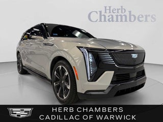 2025 Cadillac Escalade IQ Sport 2