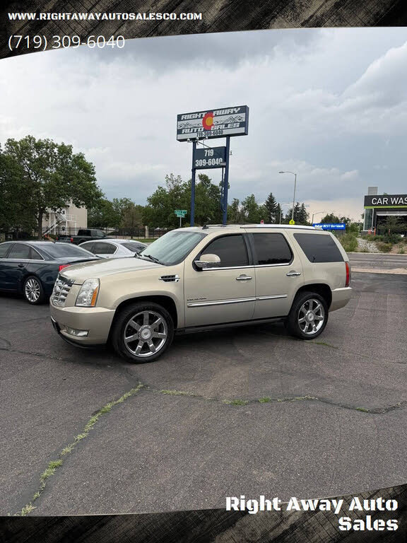 2010 Cadillac Escalade Premium