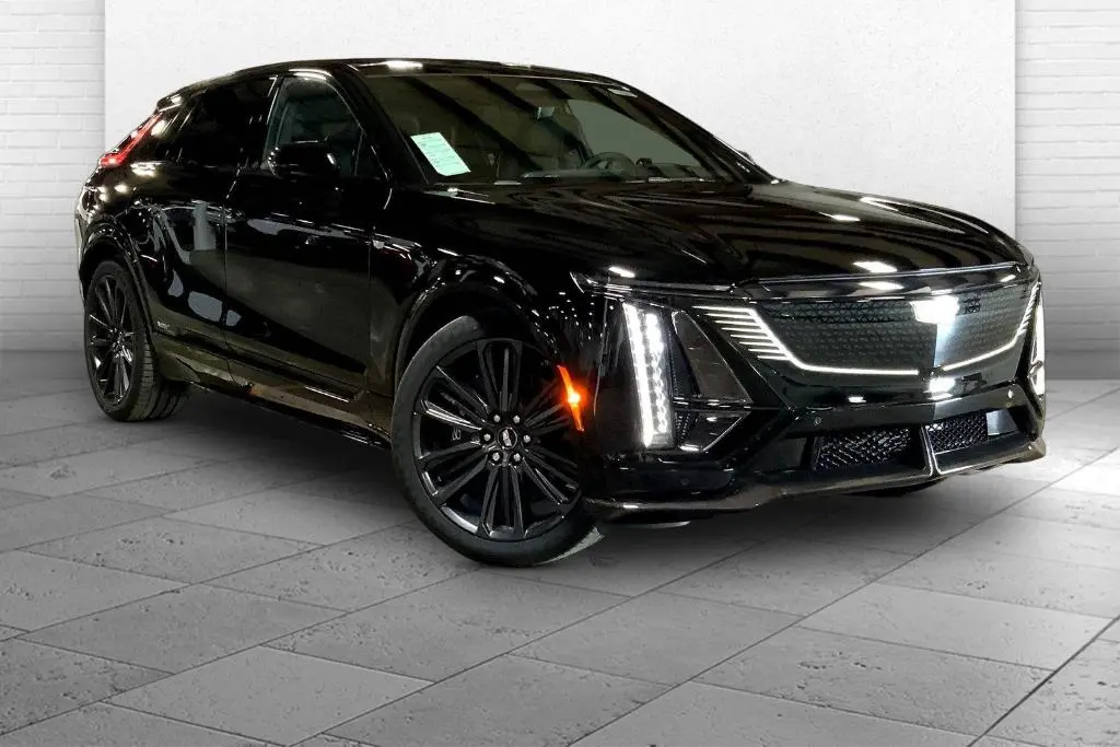 2026 Cadillac LYRIQ-V V Premium