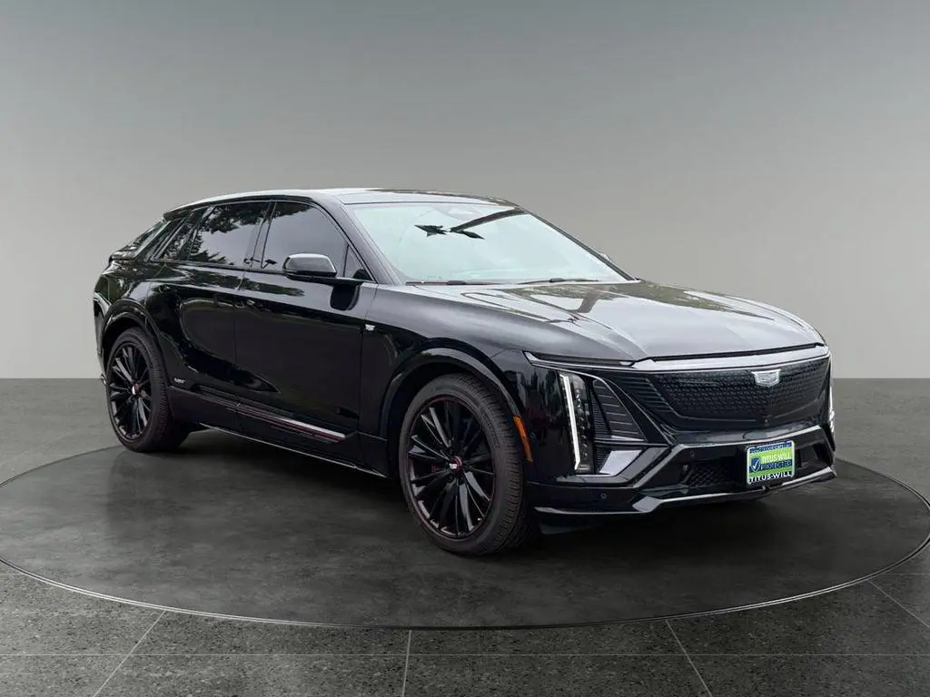 2026 Cadillac LYRIQ-V V Premium