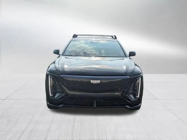 2026 Cadillac LYRIQ-V V