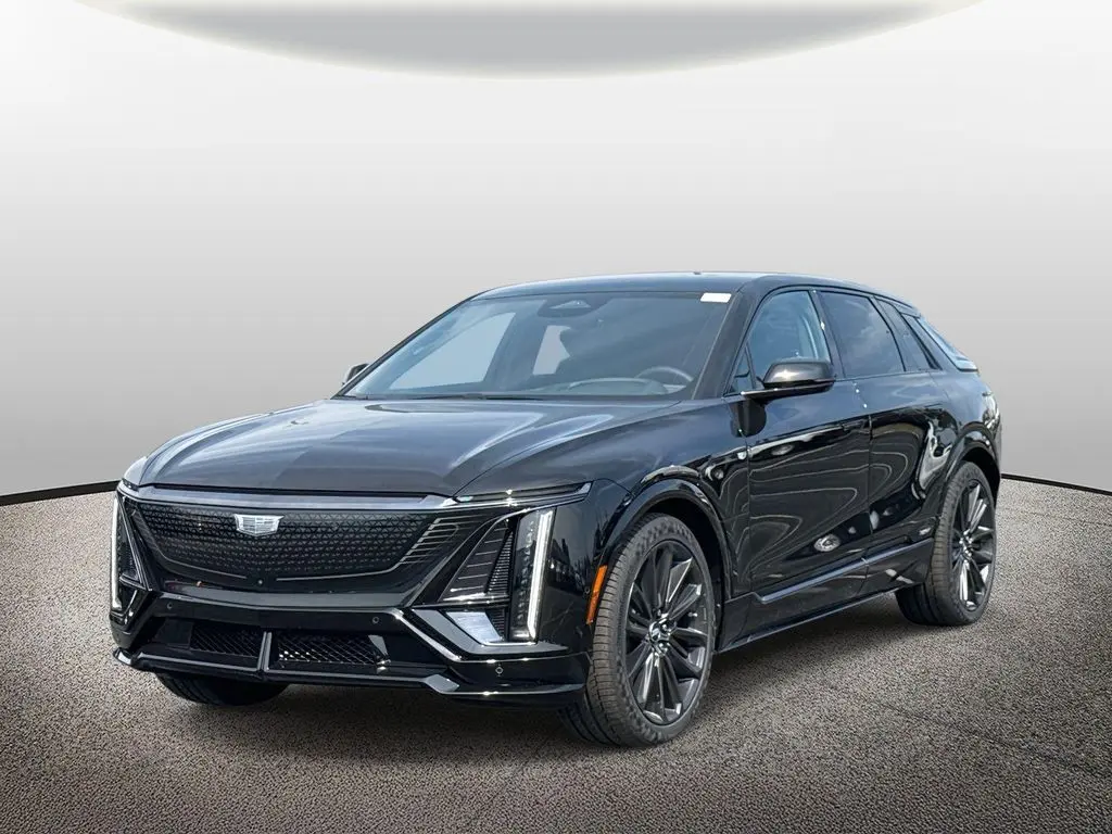 2026 Cadillac LYRIQ-V V
