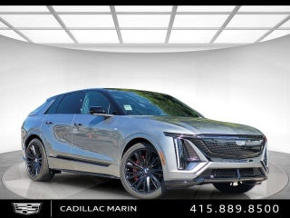 2026 Cadillac LYRIQ-V V