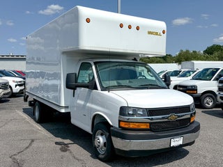 2025 Chevrolet Express Chassis 3500