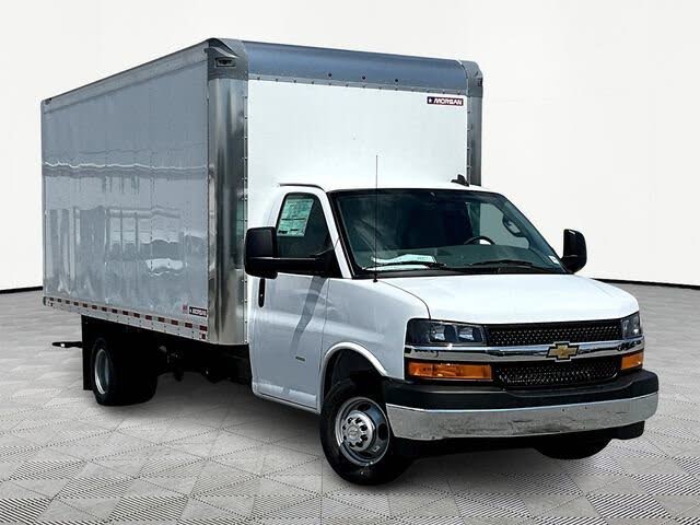 2025 Chevrolet Express Chassis 3500 177 In WB