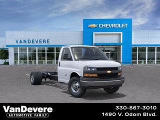 2025 Chevrolet Express Chassis 3500 177 In WB