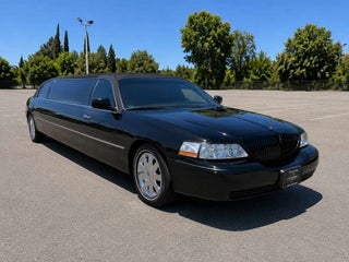 2005 Lincoln Town Car Executive