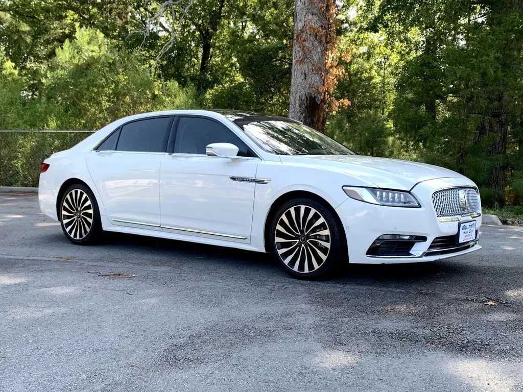 2020 Lincoln Continental Black Label