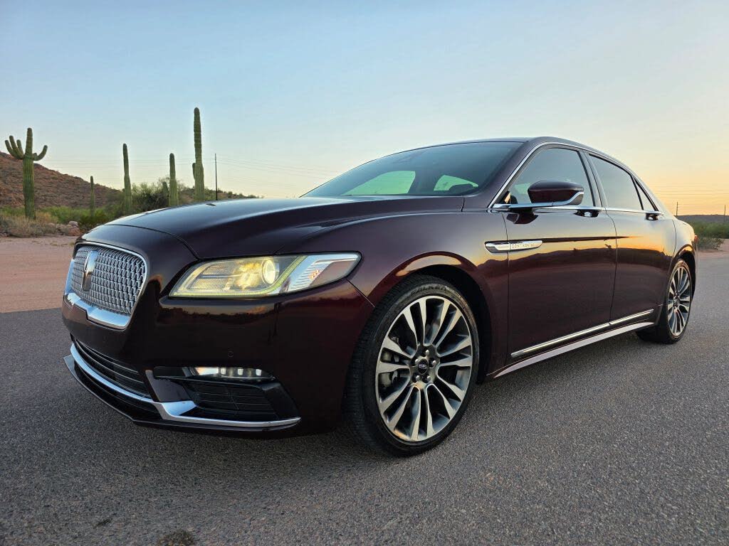 2019 Lincoln Continental Select