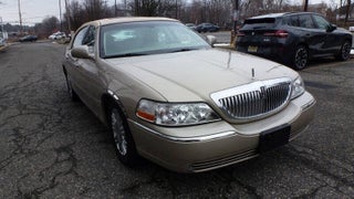 2006 Lincoln Town Car Signature