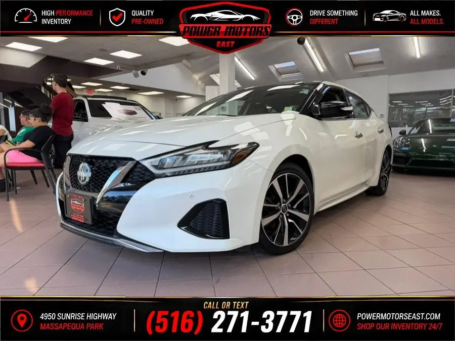 2023 Nissan Maxima SL