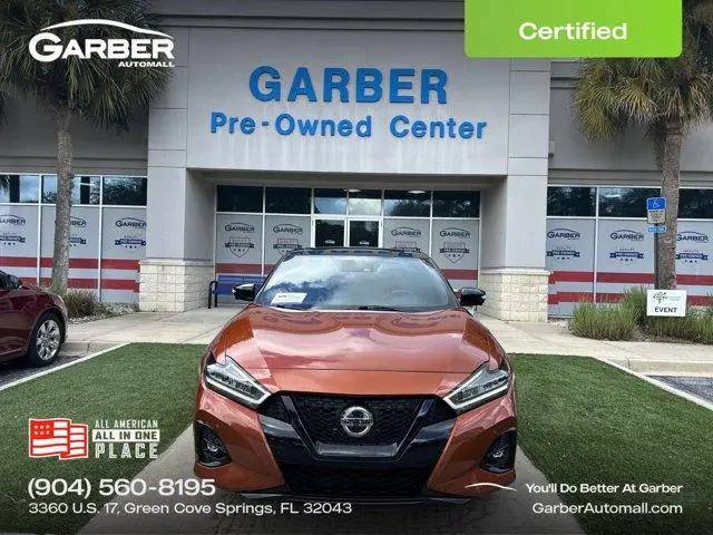 2022 Nissan Maxima SR