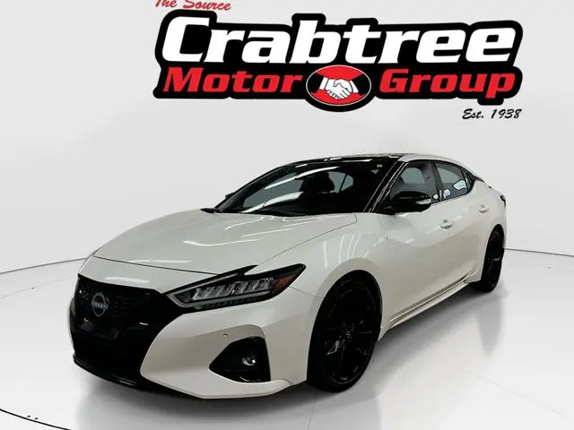 2023 Nissan Maxima SR