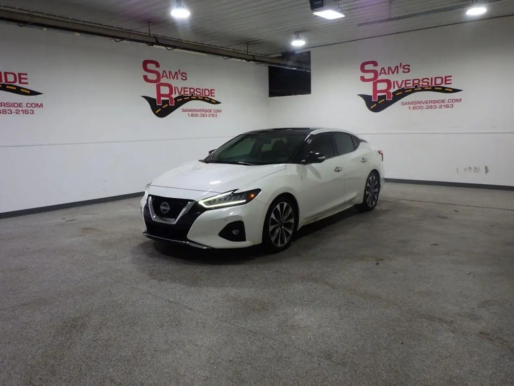 2023 Nissan Maxima Platinum