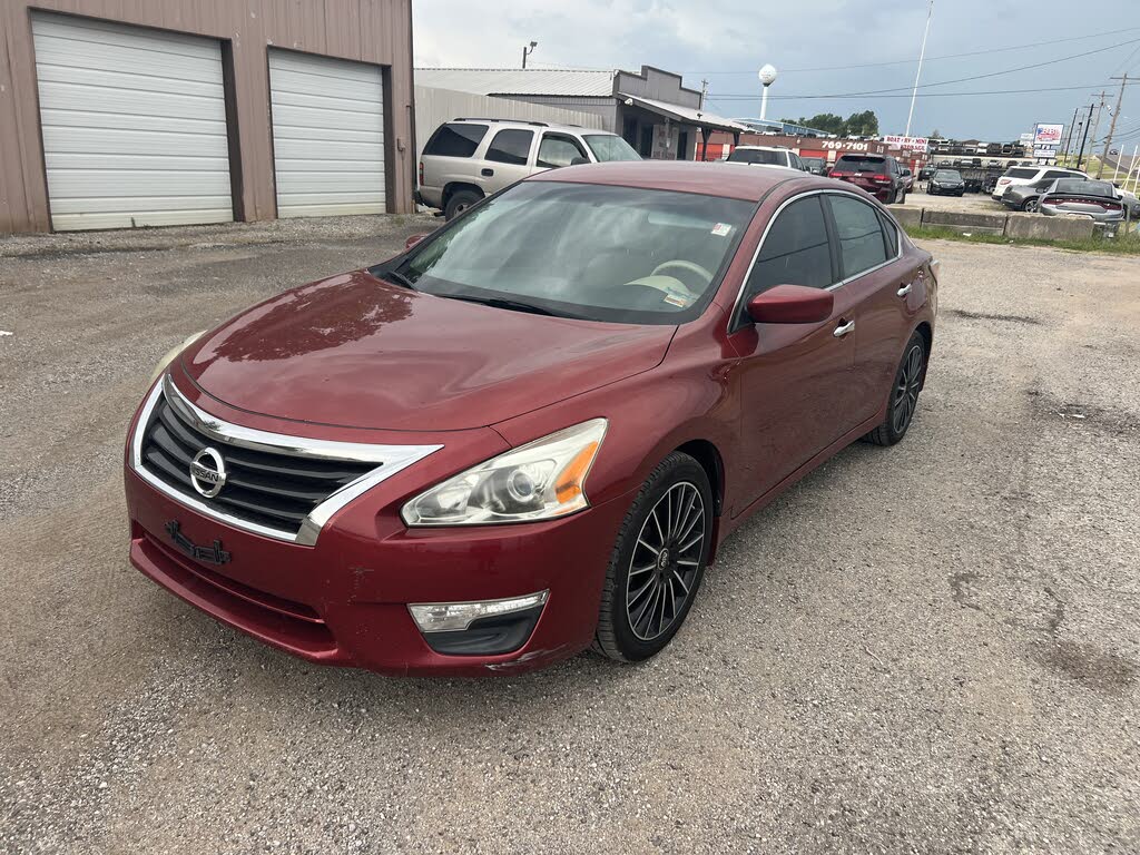 2015 Nissan Altima SV