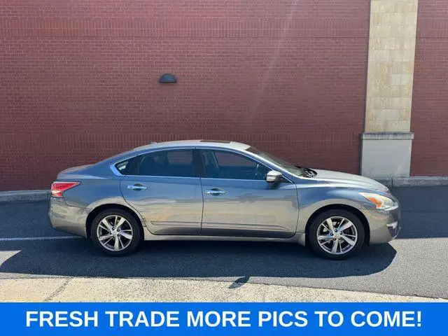 2015 Nissan Altima SV