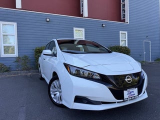 2025 Nissan LEAF S