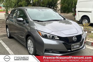 2025 Nissan LEAF S