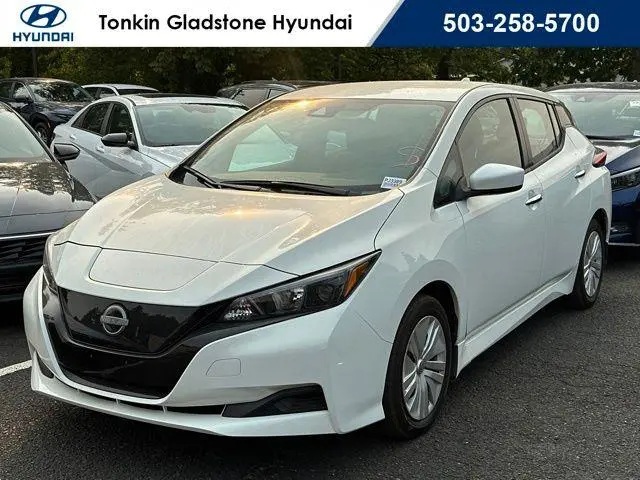 2025 Nissan LEAF S