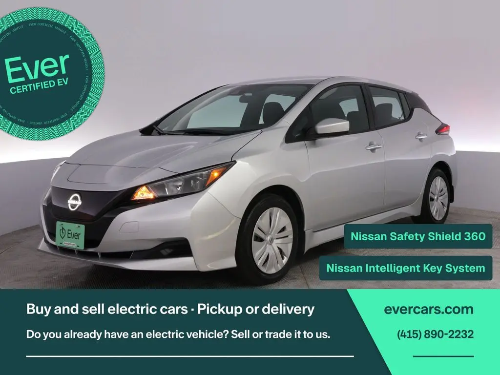 2025 Nissan LEAF S