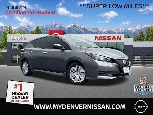 2025 Nissan LEAF S