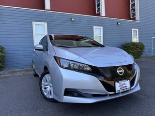 2025 Nissan LEAF S