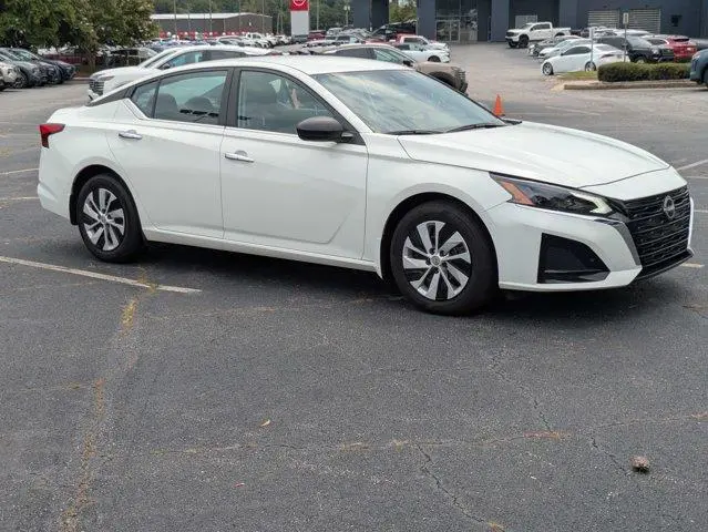 2025 Nissan Altima S